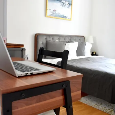 Lovely In Center Appartement Praag
